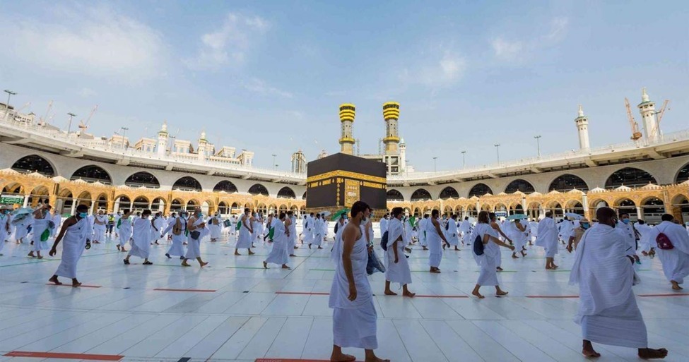 Tips to Perform Umrah in the Summer Season with Umrah Packages